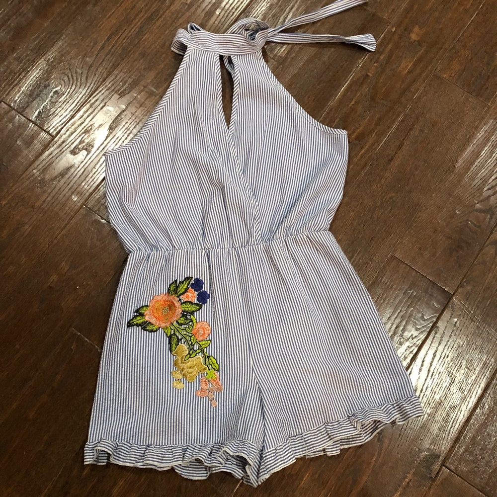Seersucker sleeveless romper